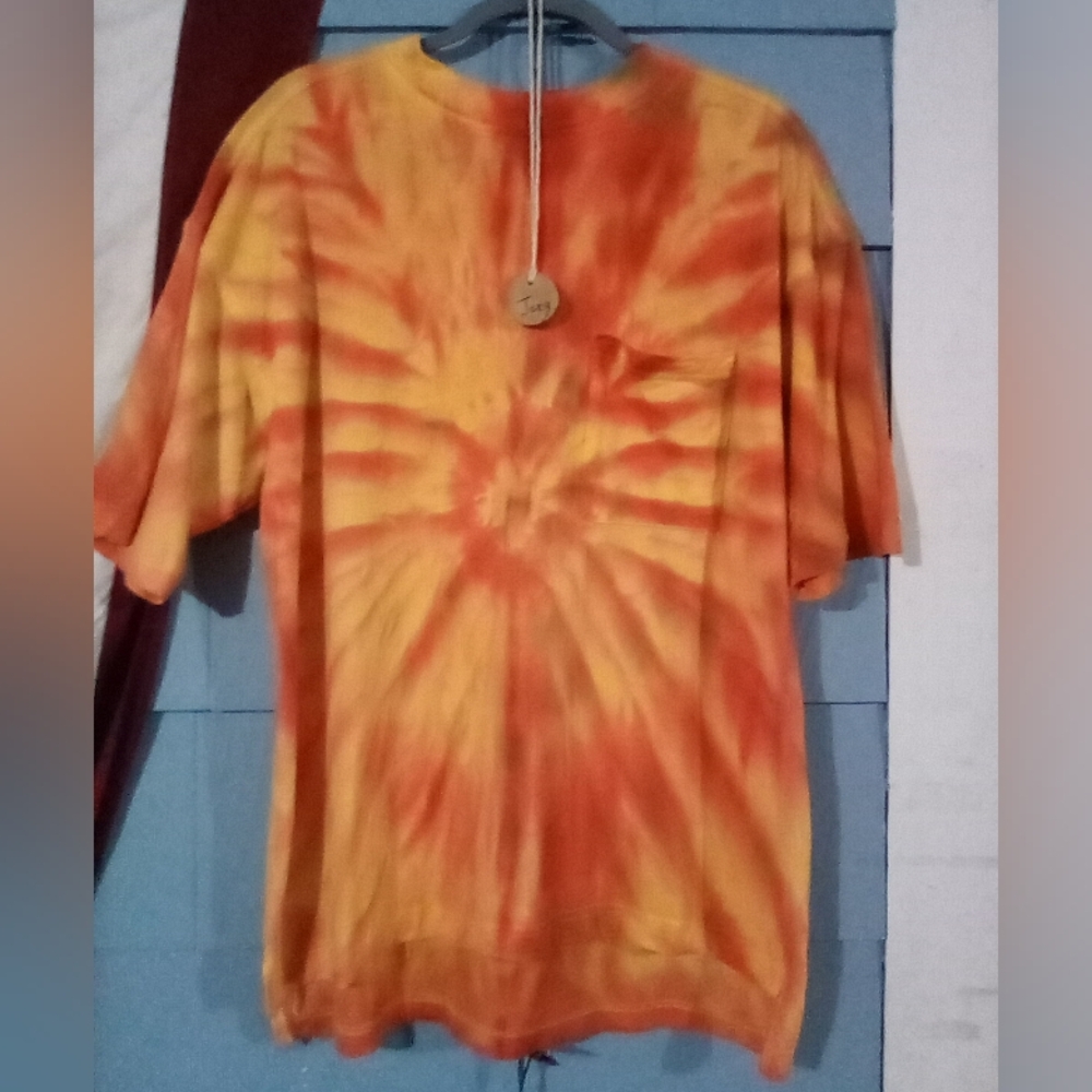 🔥Custom Fire Tie Dye Shirt With Party Pocket🎨